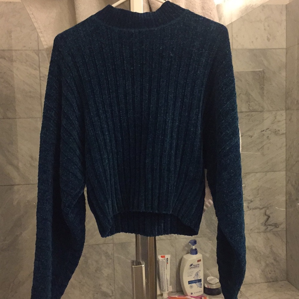 American eagle sweater top!